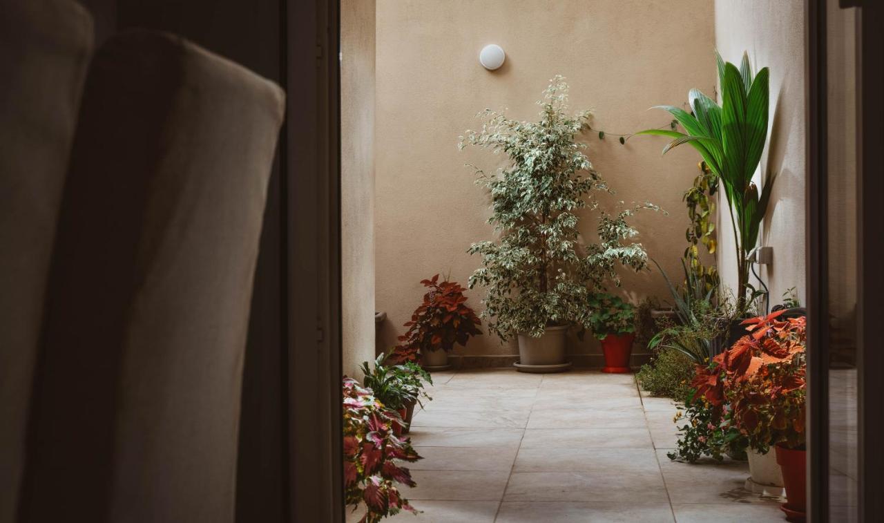 Hamrun Fauzia B&B מראה חיצוני תמונה